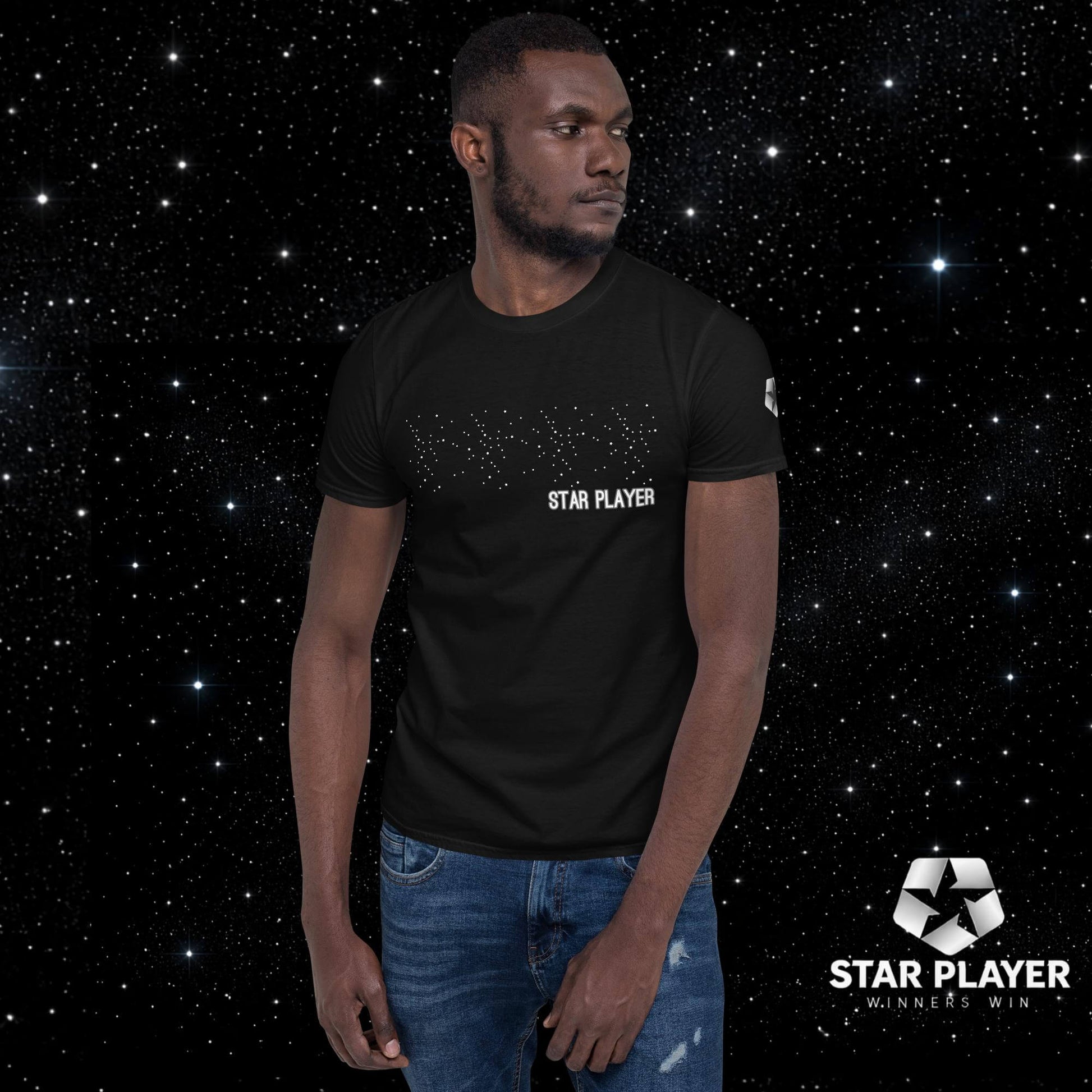 StarPlayer Space Tee worn by a man, featuring a black design against a starry background, showing comfort and style.
